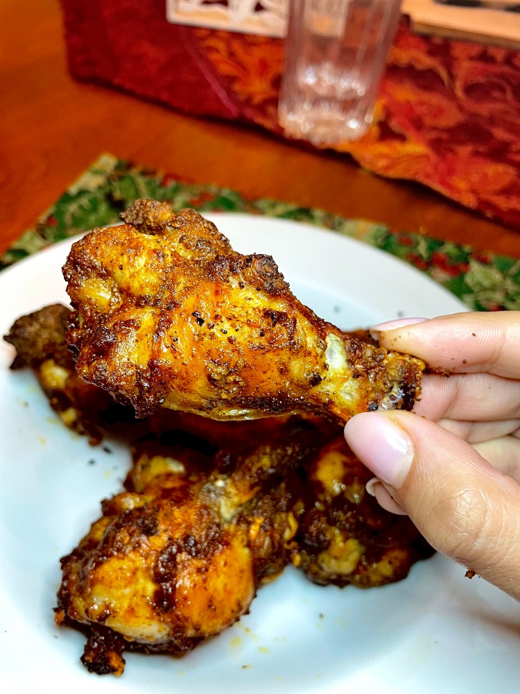 OLD BAY DRY SPICED CHICKEN WINGS